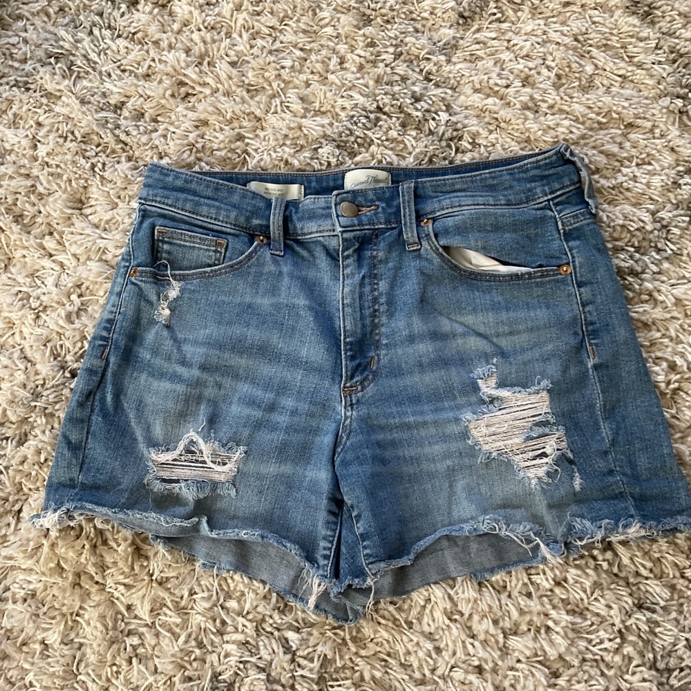 Universal Thread High Rise Midi‎ Distressed Denim Shorts Blue Womens 10/30
